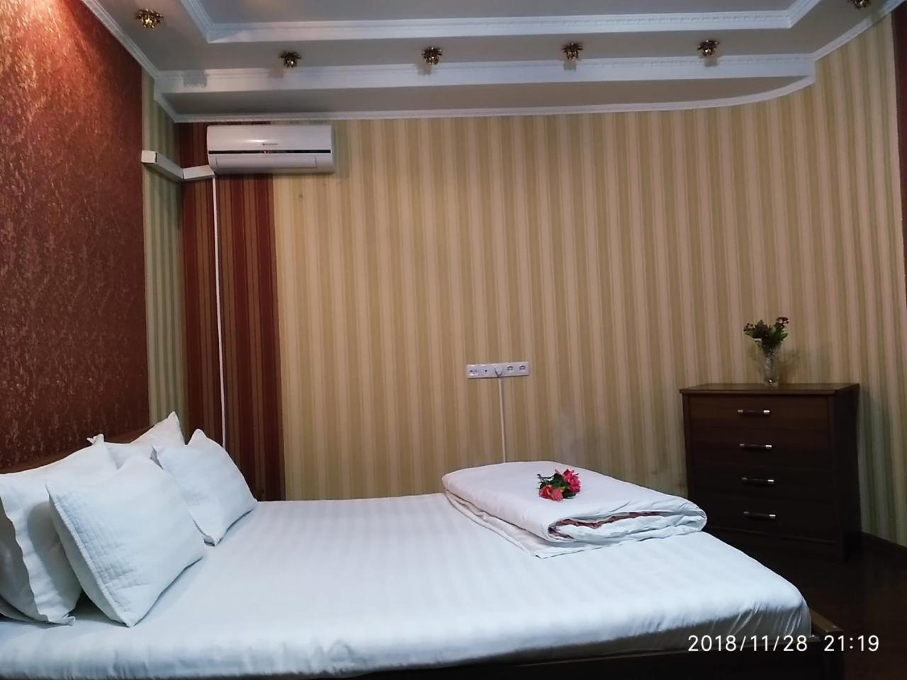 Rise Hotel Almaty Exterior foto